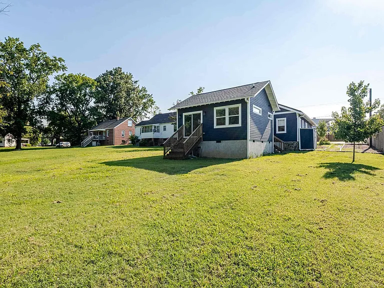 3309 Spector St — Photo 38