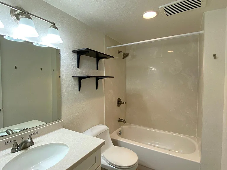47-420 Hui Iwa St #B203 — Photo 9