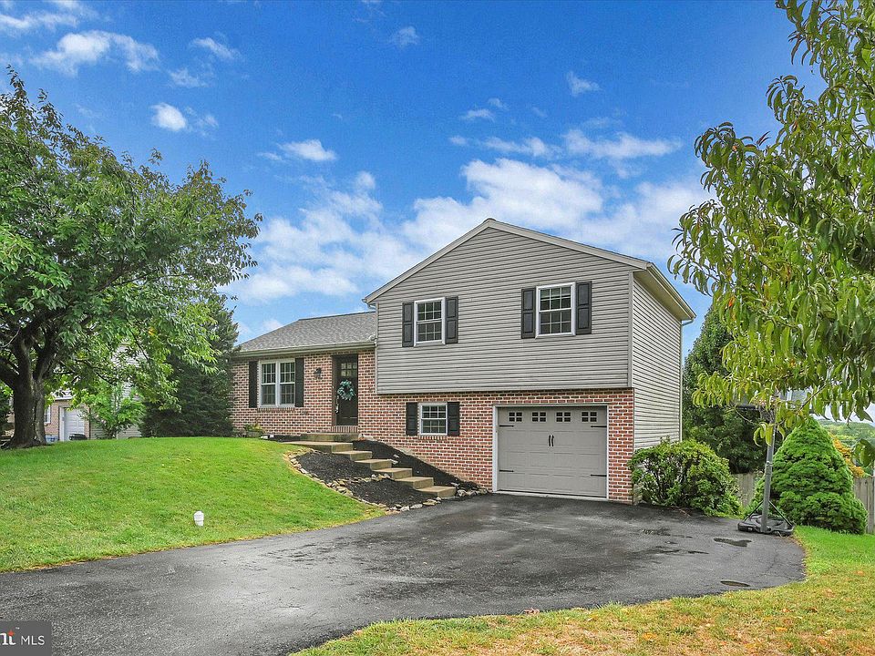25 E Brookfield Dr, Lebanon, PA 17046 Zillow