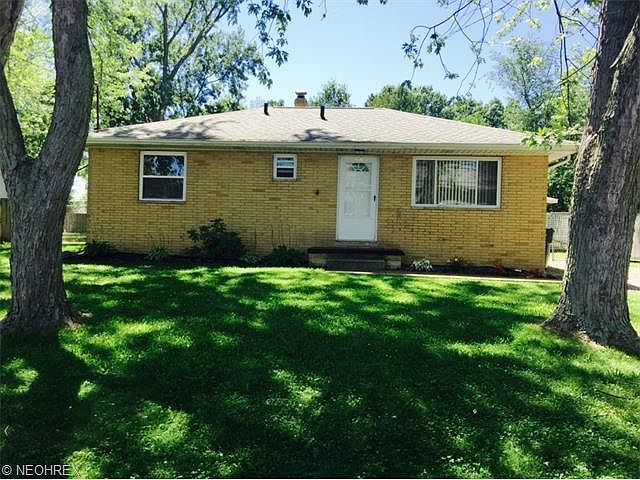 1st image of 68 Marion Ave