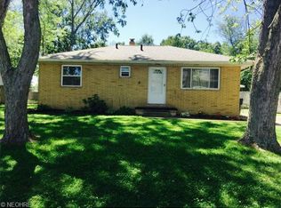 68 Marion Ave, Mogadore, OH