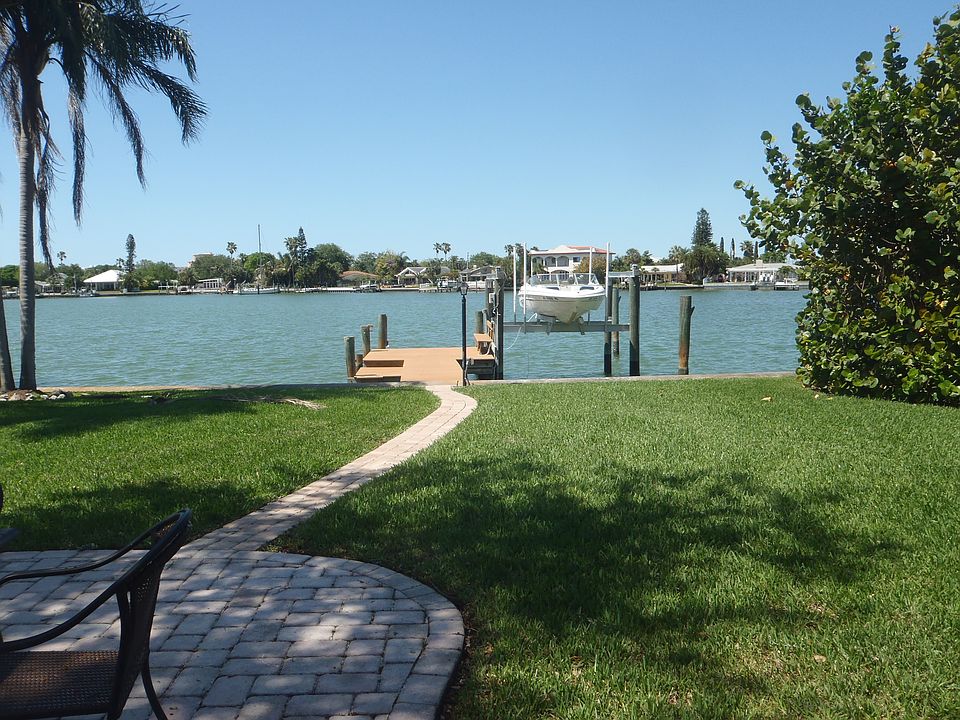 1st image of 10248 Tarpon Dr