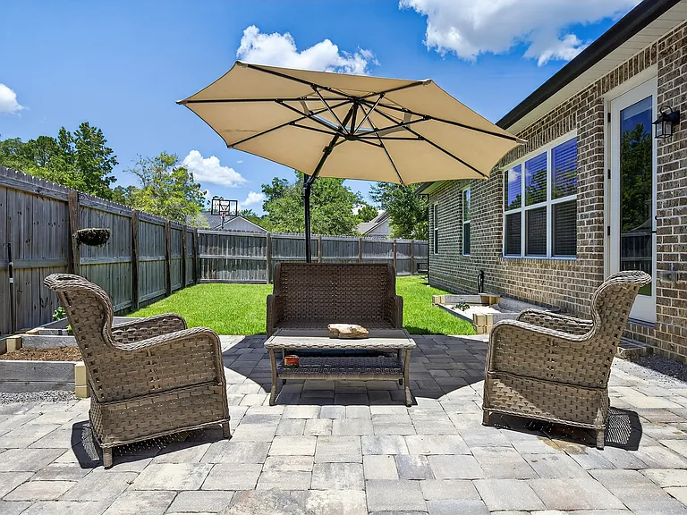 90 Laurel Oaks Dr — Photo 38