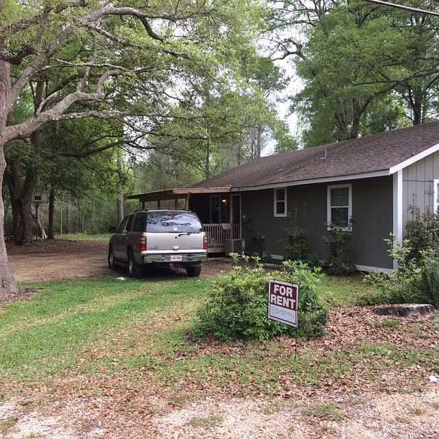 1st image of 72041 Hutchinson Dr