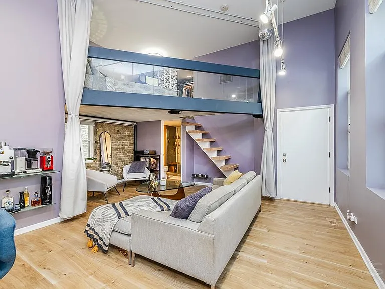 1037 W Dickens Ave — Photo 6
