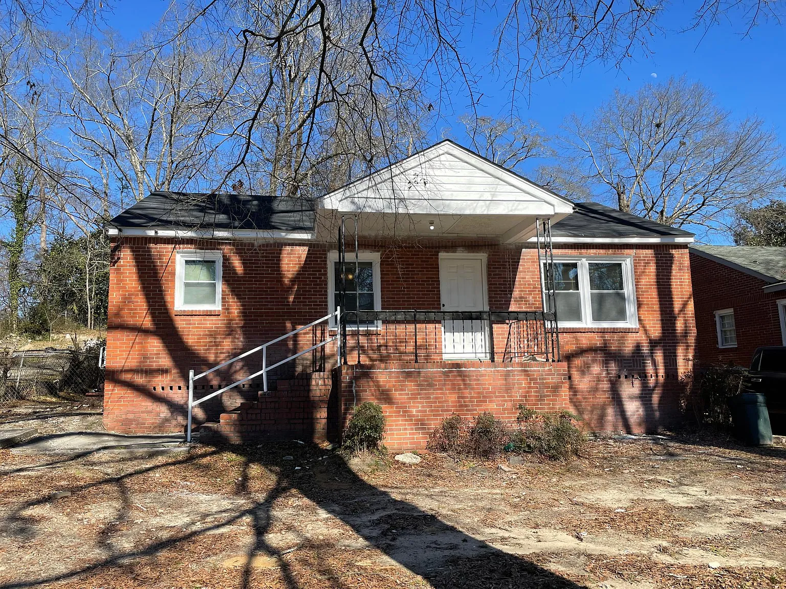 2203 S Andrews Cir photo 1