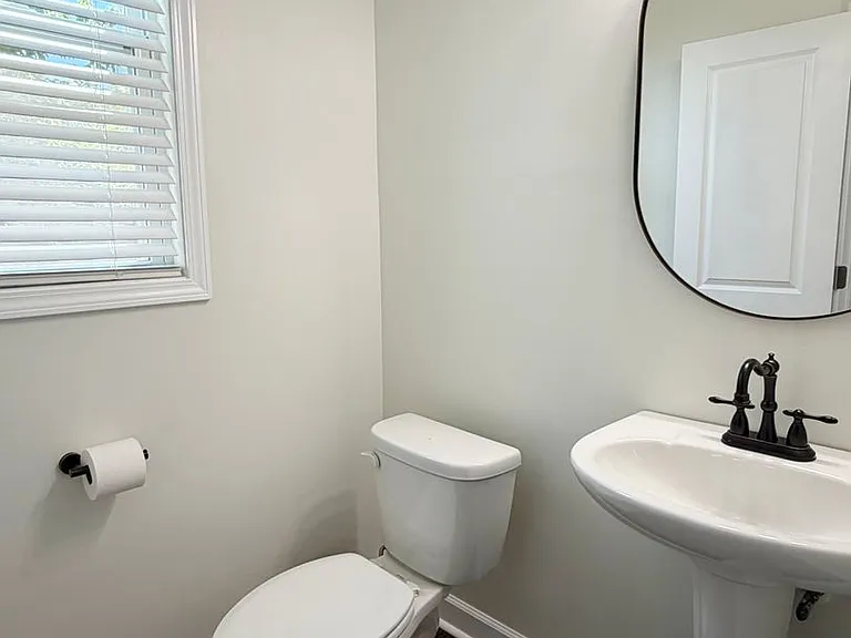 610 Santa Clara Dr — Photo 10