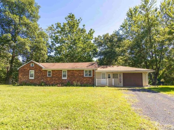 70 Brigham Ln