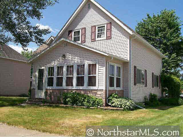 1st image of 417 Court Avenue N