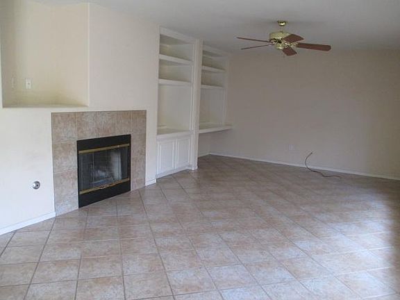 4th image of 1240 Longmeadow Dr