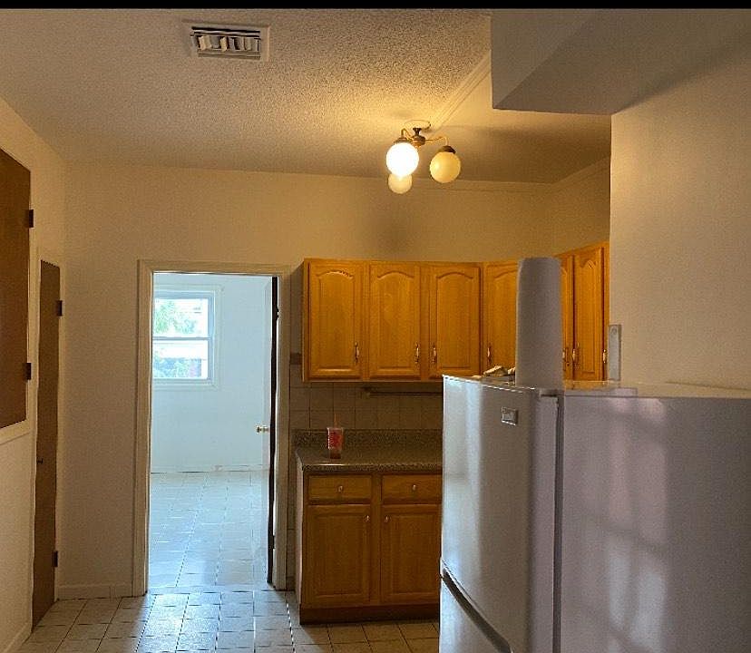 2nd image of 62-42 Forest Ave #2L