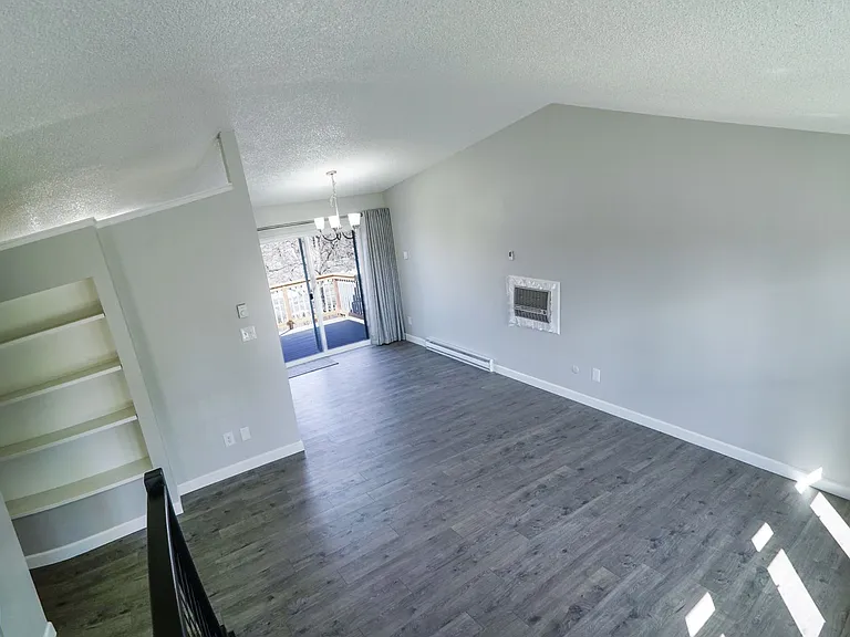 1630 Hastings Dr — Photo 14