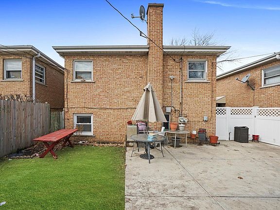 5th image of 3827 S Scoville Ave SW #2