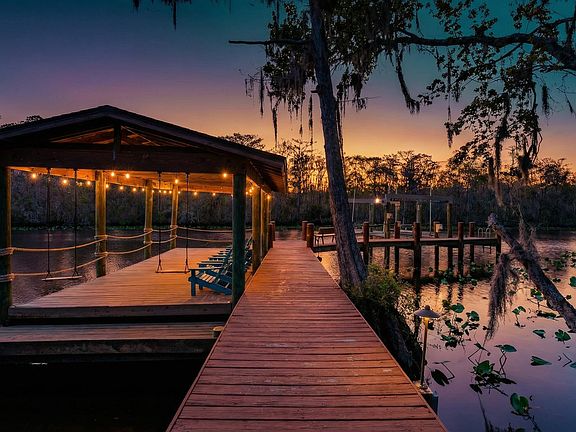 3rd image of 6595 Collier Rd