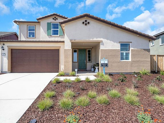 Residence 9 Exterior