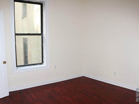 3rd image of 255 Fort Washington Ave APT 46