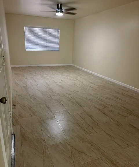 1120 S Hazelton Ln — Photo 5