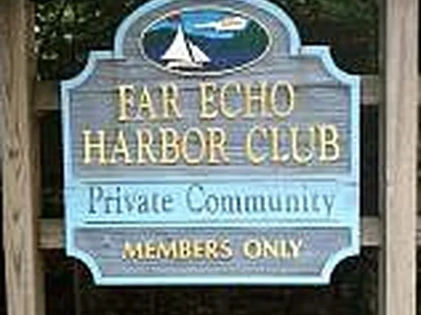 4 Hilltop Rd, Moultonboro, NH 03254