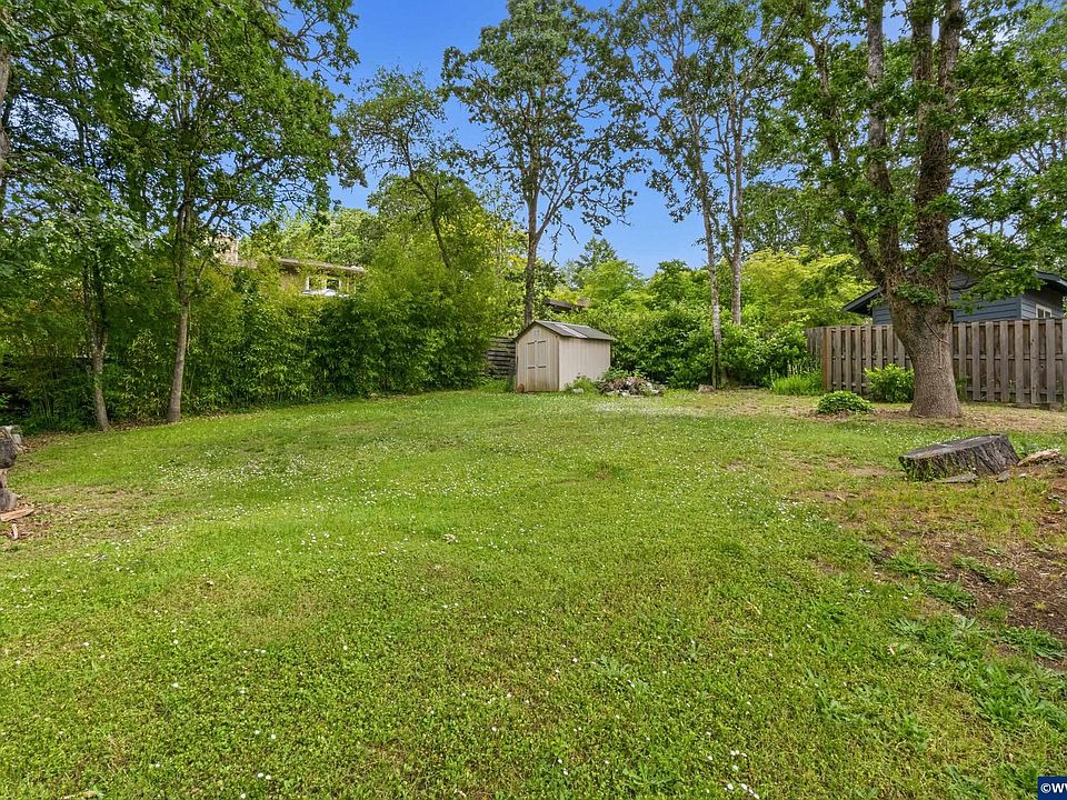 1st image of 4170 NW Circle Blvd