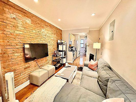 1st image of 415 E 12th St APT 5
