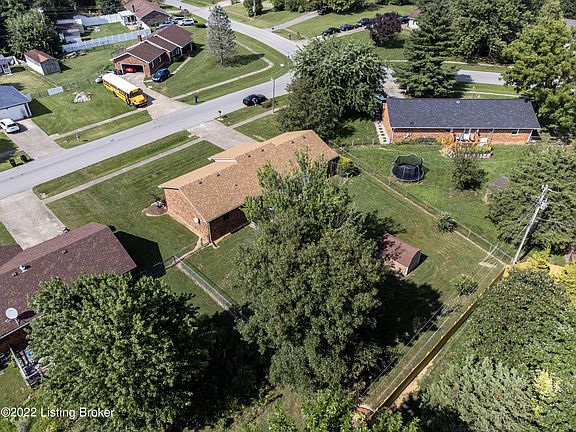 4th image of 1473 Catalpa Dr