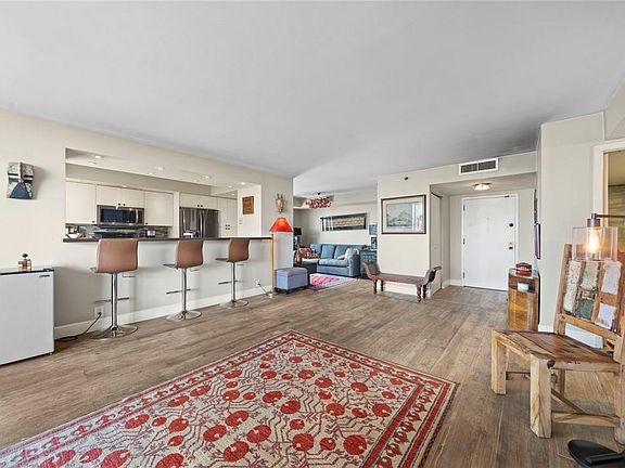4th image of 4000 Towerside Terrace #1601