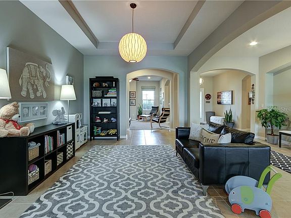 5th image of 3002 Amalfi Dr