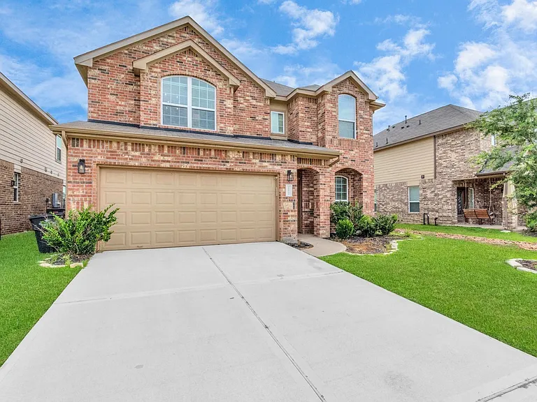24834 Puccini Pl — Photo 4