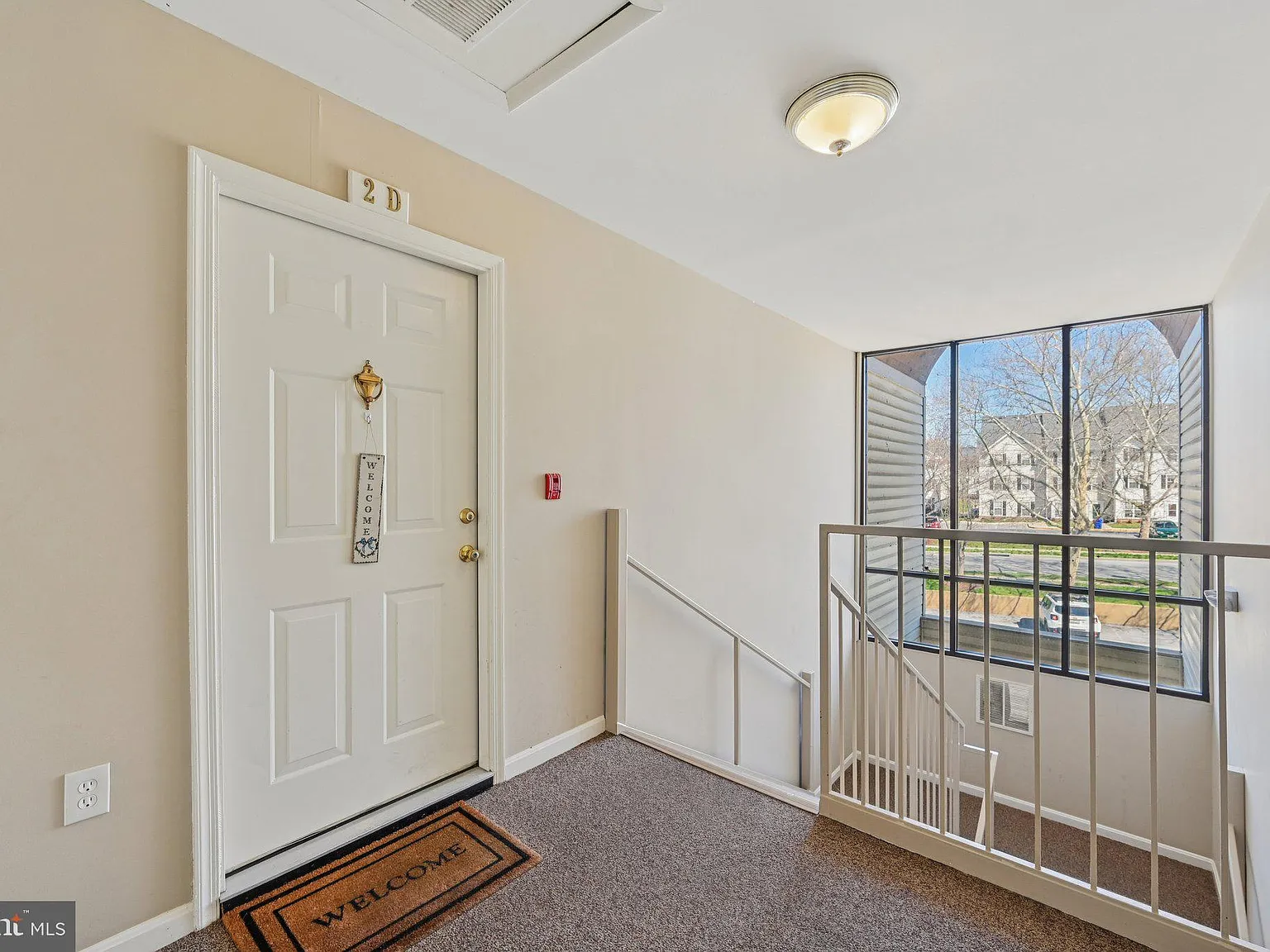 2 bed, 1102 sqft, $2,000 — Photo 3
