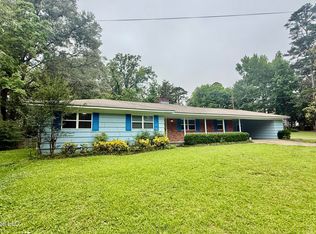 219 McRee Dr, Clinton, MS 39056