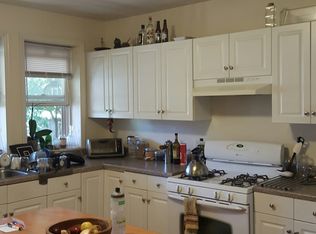 15 Hall St, Phoenixville, PA 19460