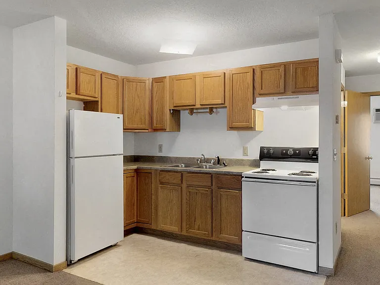 Ashford Apartments — Photo 23