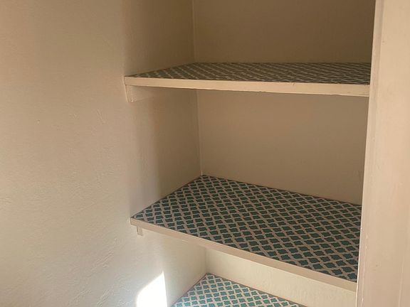 2nd image of 3118 Garden Ave #1