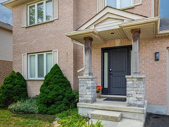 3rd image of 43 Meredith Dr