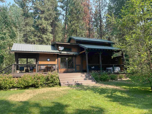 2038 N Meyers Dr, Mountain Home, ID 83647