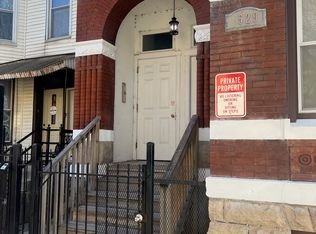 1529 W Huron St #2F, Chicago, IL 60642