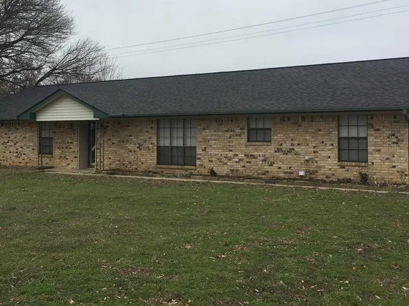 217 Martha Dr, Winnsboro, TX 75494