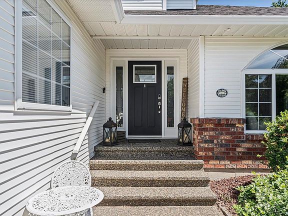 5th image of 5748 Montesina Pl