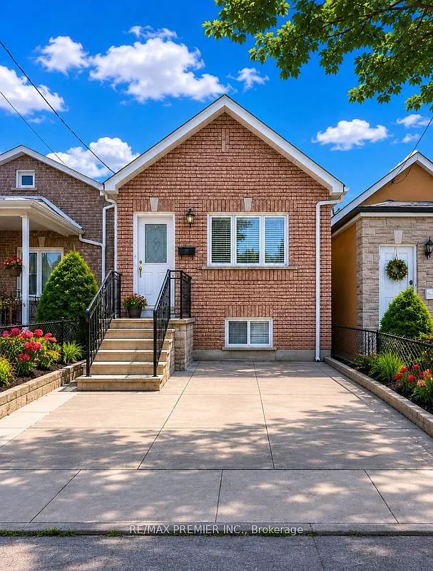 2 bed, $1,800 — Photo 1
