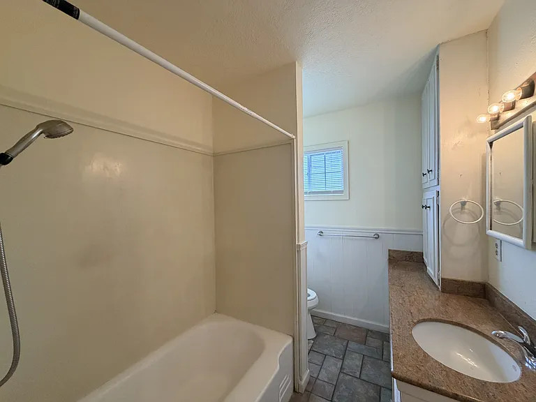 5030 Bonner Dr — Photo 16