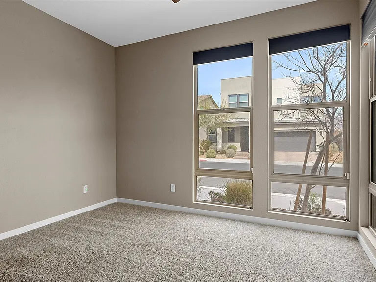 537 Monarch Ridge Ct — Photo 26