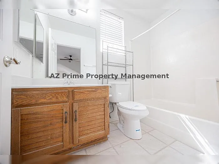 489 W Carmen St — Photo 20