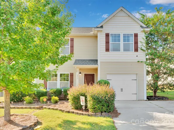 611 Sawtooth Oak Dr, Landis, NC 28088