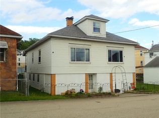 44 Fairgarden St, Republic, PA 15475