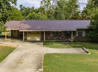 13187 Broad St, Henagar, AL 35978