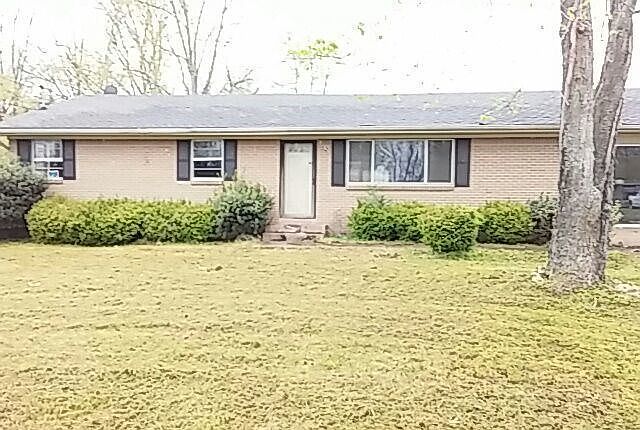 1st image of 157 Eastlawn Dr