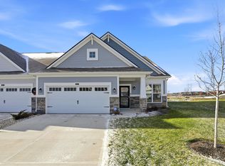 4672 Homestead Dr, Whitestown, IN 46075