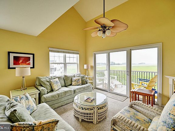 2nd image of 37456 Pettinaro Dr