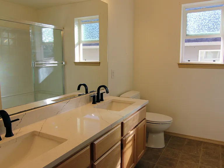 11441 SE 195th Pl — Photo 22