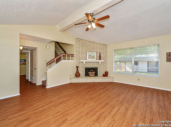 5th image of 8343 Echo Willow Dr